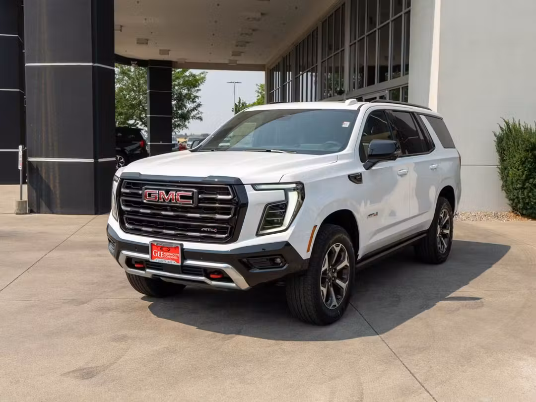 2026 GMC Yukon AT4 Ultimate - Image 3
