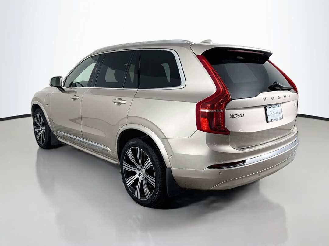 2024 Volvo Xc90 Recharge Plug-In Hybrid T8 Plus Bright Theme 7 Passenger - Image 3