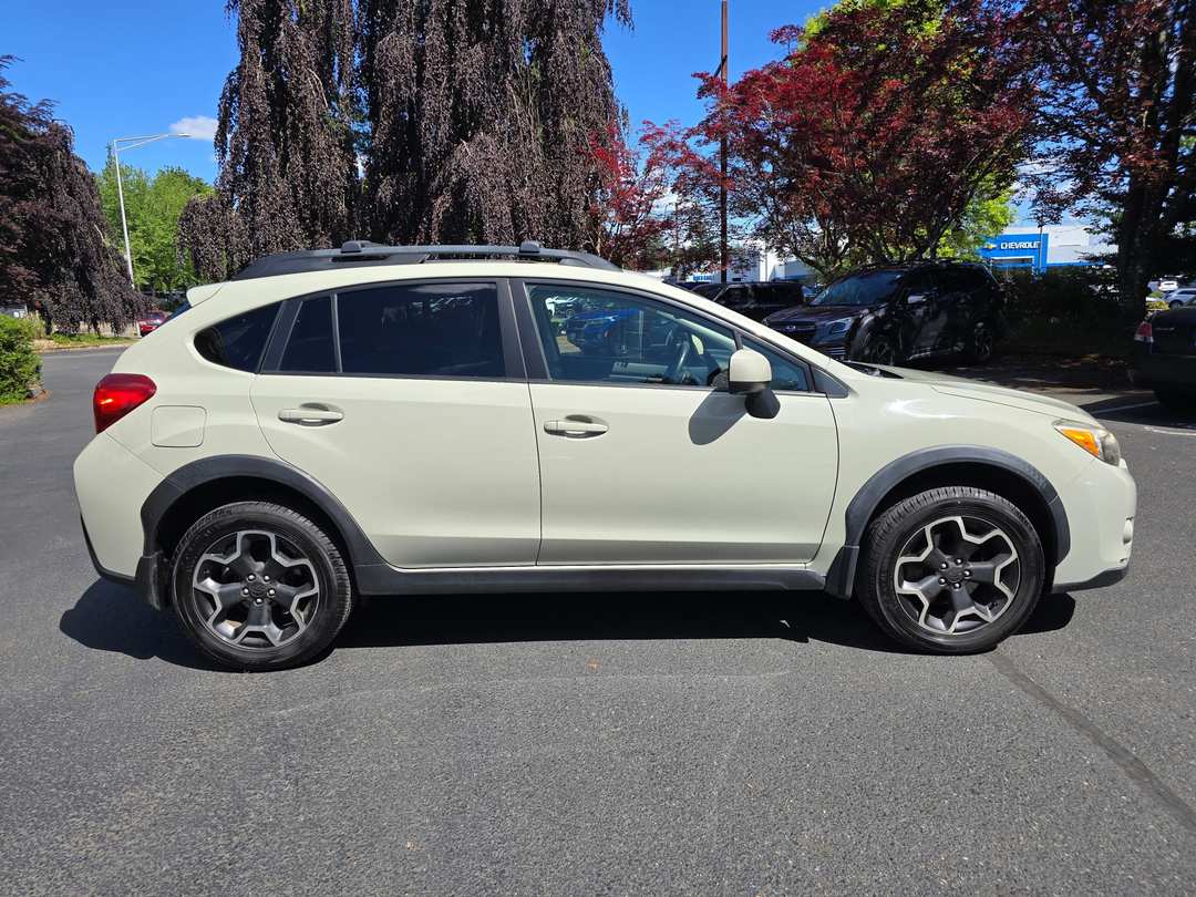 2013 Subaru Xv Crosstrek 2.0i Limited - Image 3