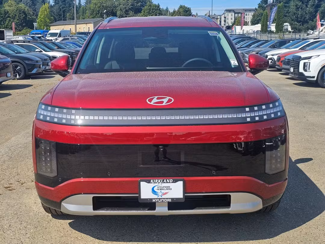 2026 Hyundai Ioniq 9 SEL - Image 2