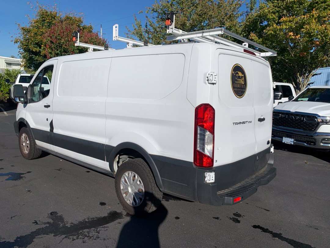 2016 Ford Transit-250 Base - Image 2