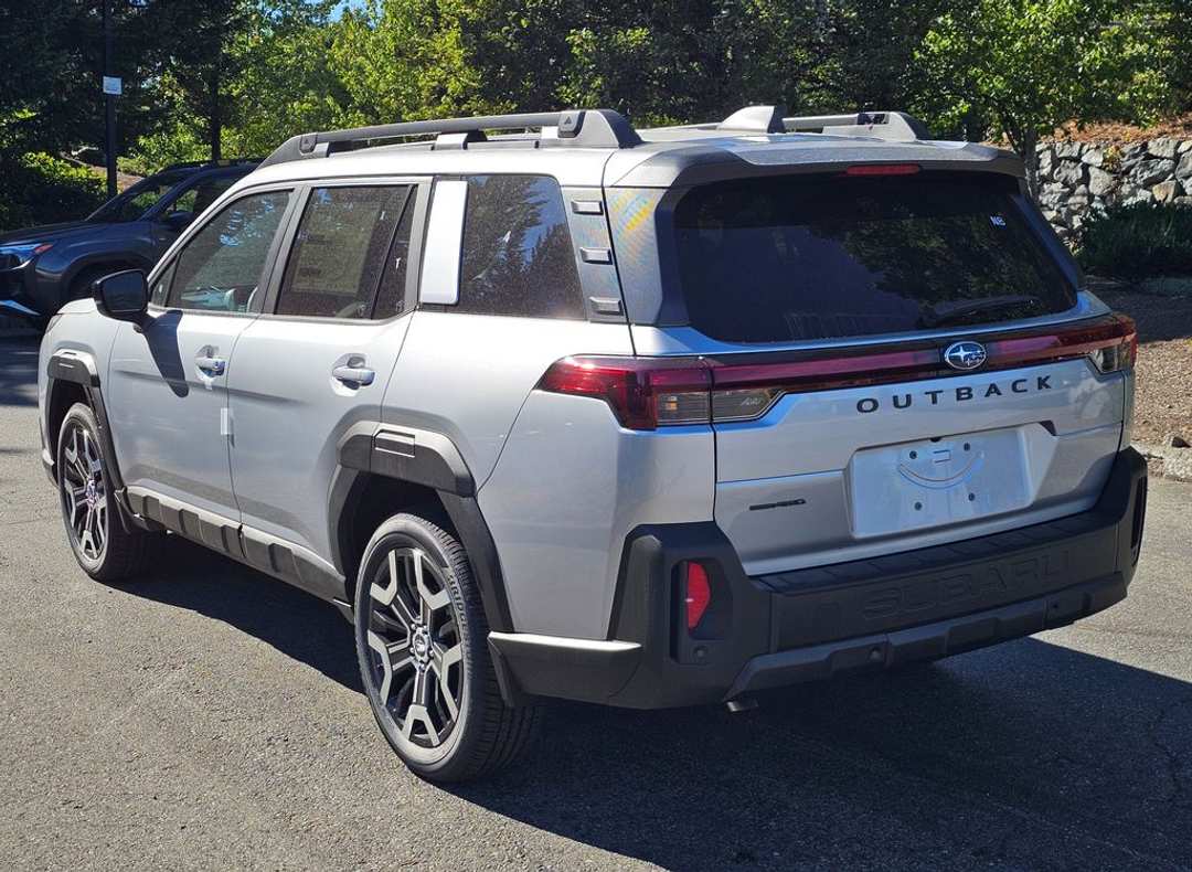 2026 Subaru Outback Touring XT - Image 3
