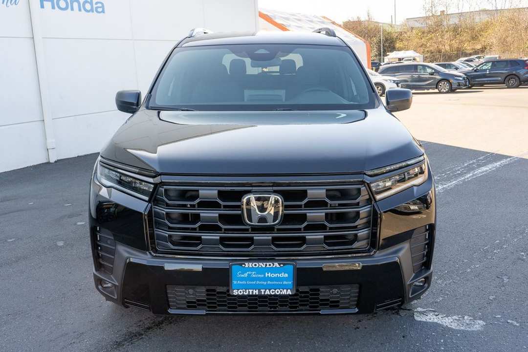 2026 Honda Pilot Sport - Image 3