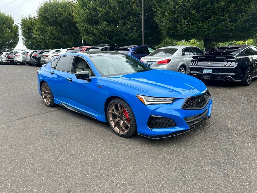 2023 Acura TLX Type S PMC Edition SHAWD - Image 2
