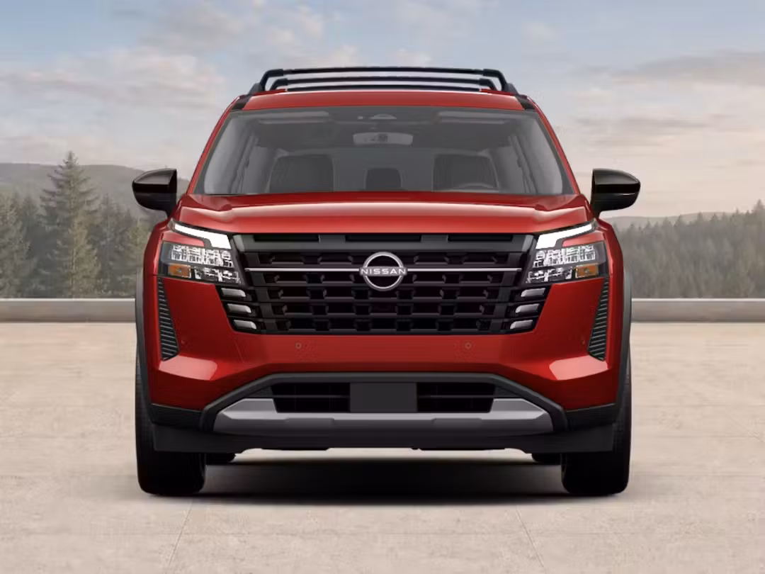 2026 Nissan Pathfinder Platinum - Image 2
