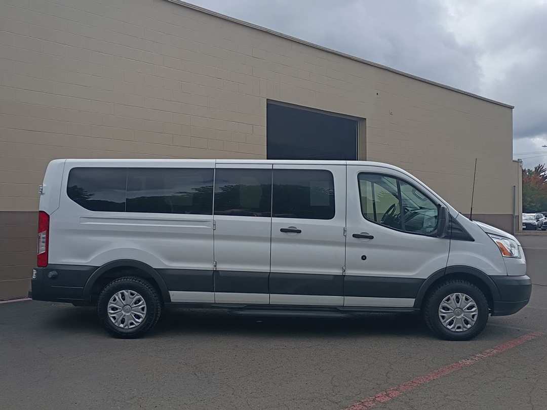 2016 Ford Transit-350 XLT - Image 3