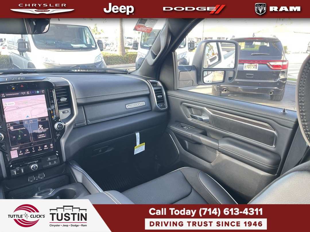 2026 Ram 1500 Laramie - Image 3