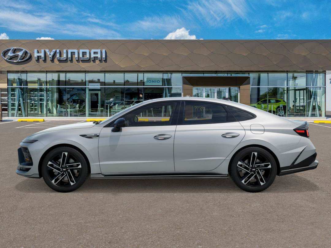 2026 Hyundai Sonata N Line - Image 3