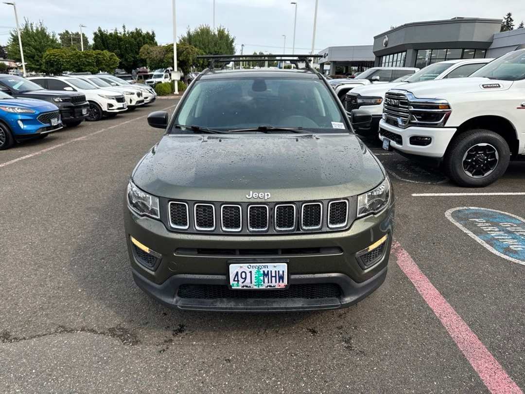 2018 Jeep Compass Sport - Image 2
