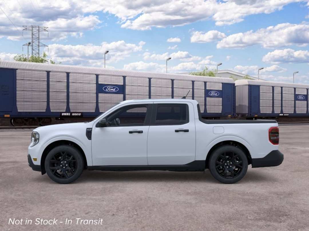 2026 Ford Maverick XLT - Image 3
