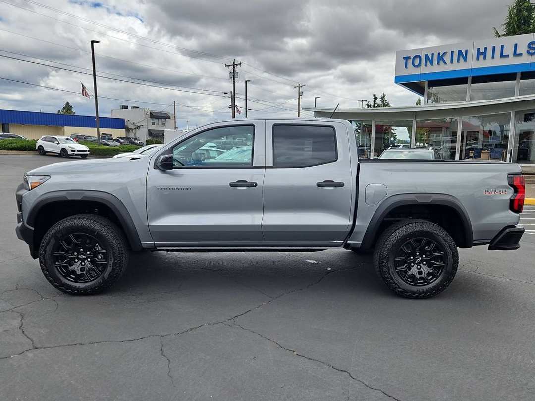 2026 Chevrolet Colorado Trail Boss - Image 3