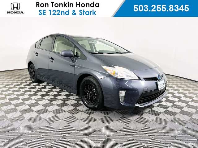 2015 Toyota Prius Three