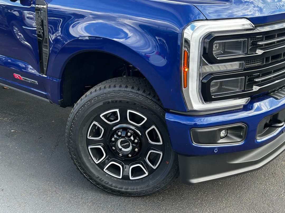 2026 Ford F-350Sd Lariat - Image 2