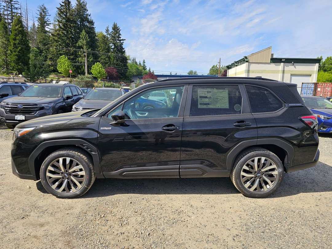 2026 Subaru Forester Touring Hybrid - Image 2
