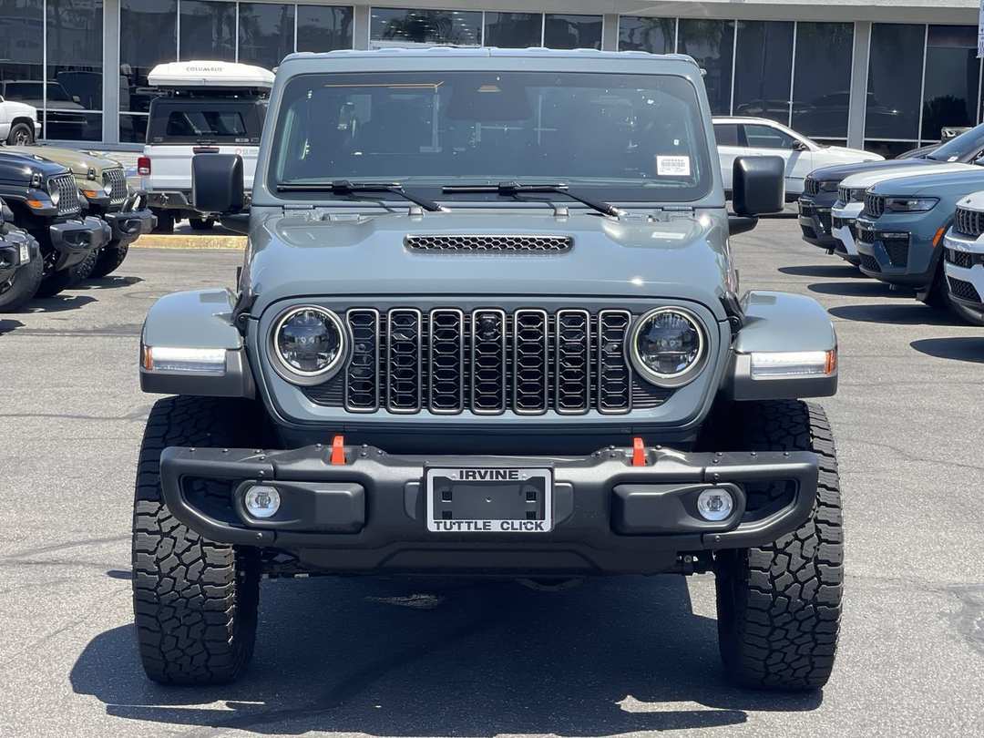 2026 Jeep Gladiator Mojave X - Image 2
