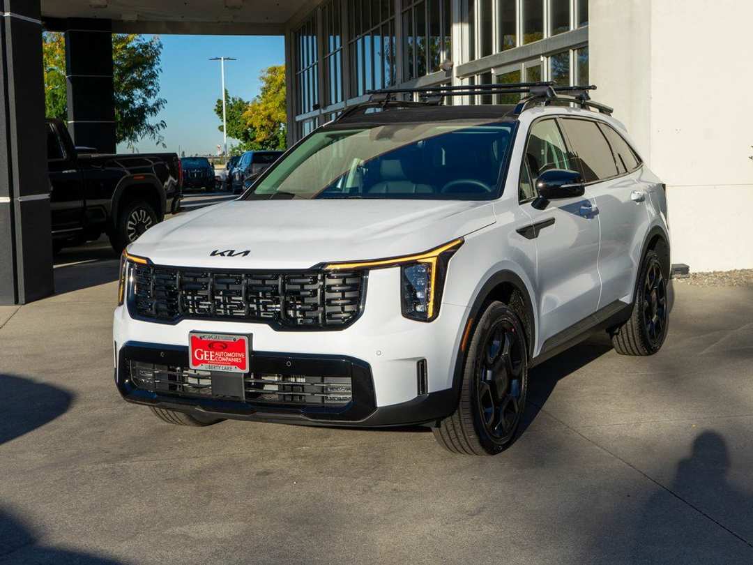 2026 Kia Sorento XLine EX - Image 3