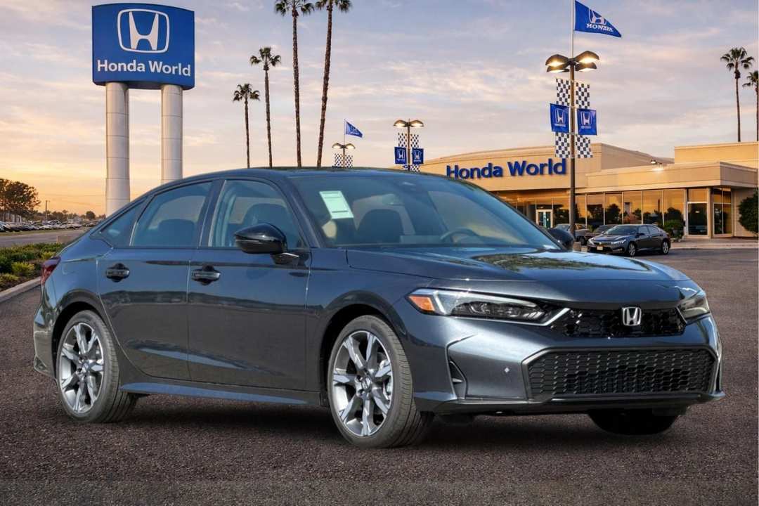 2026 Honda Civic Hybrid Sport Touring - Image 2