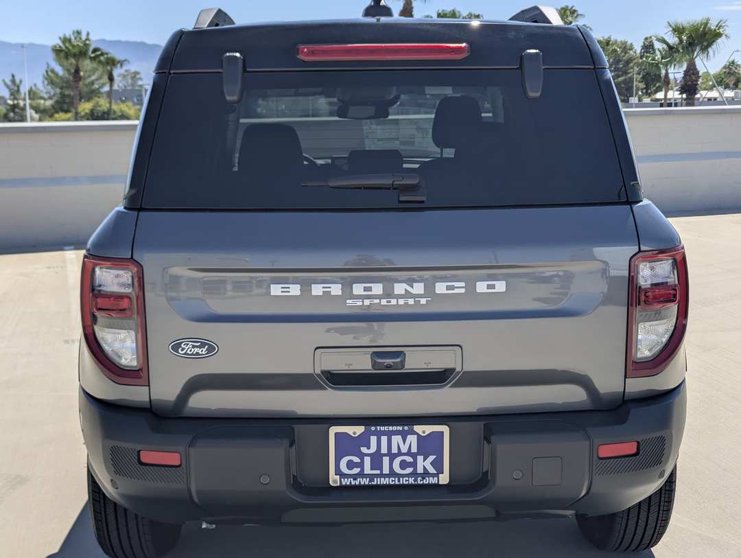 2026 Ford Bronco Sport Outer Banks - Image 3
