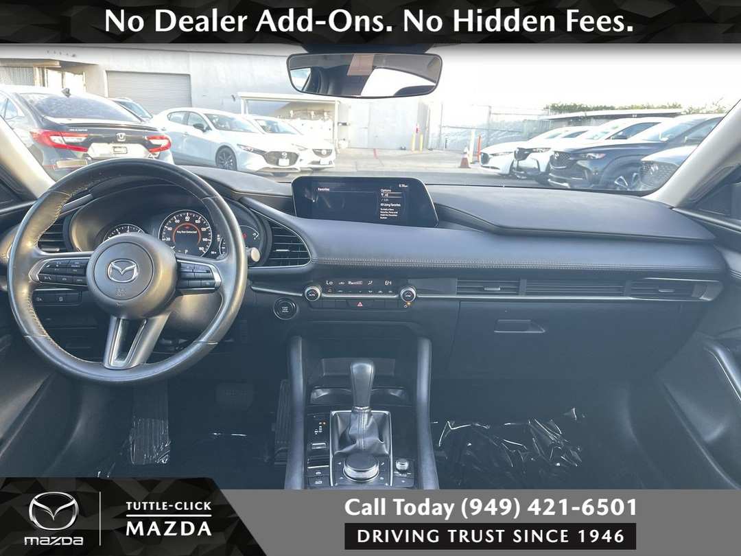 2024 MAZDA Mazda3 2.5 S Select Sport - Image 2