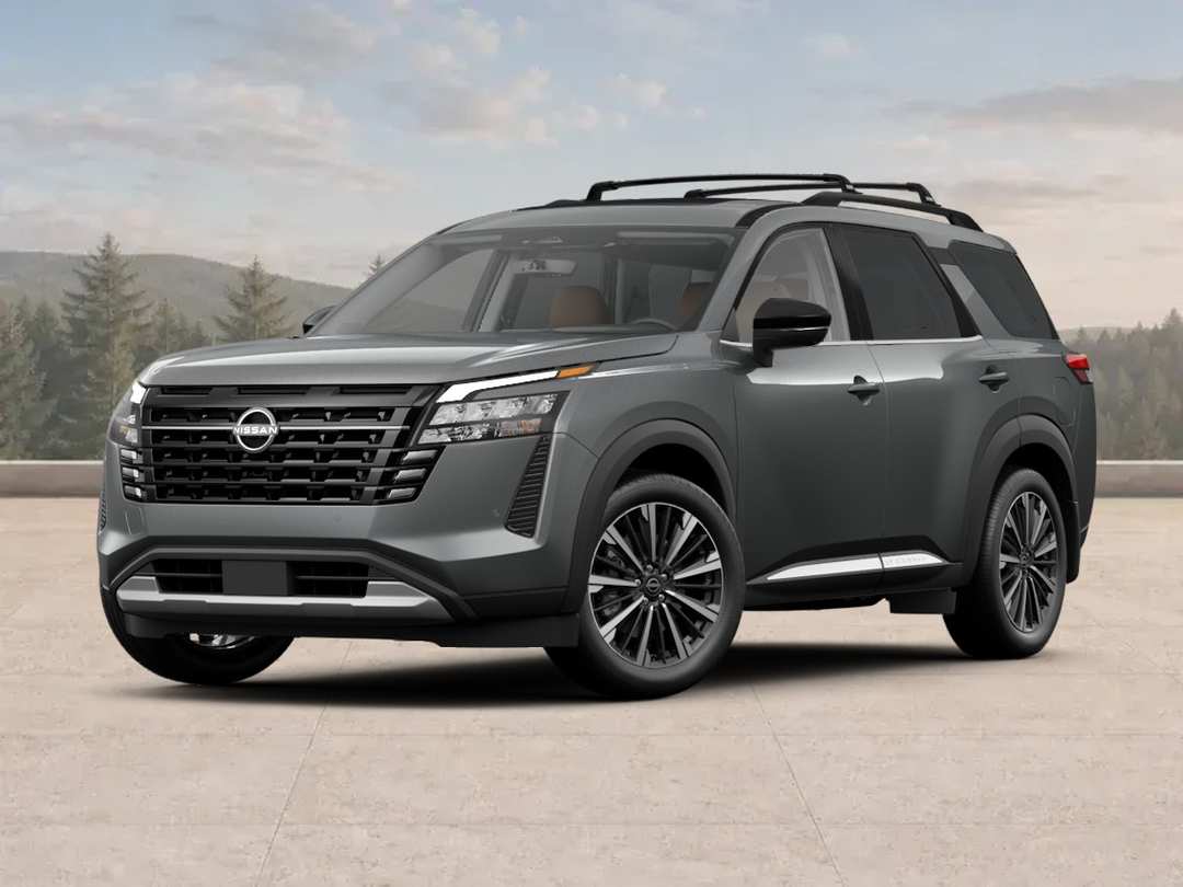 2026 Nissan Pathfinder Platinum - Image 3