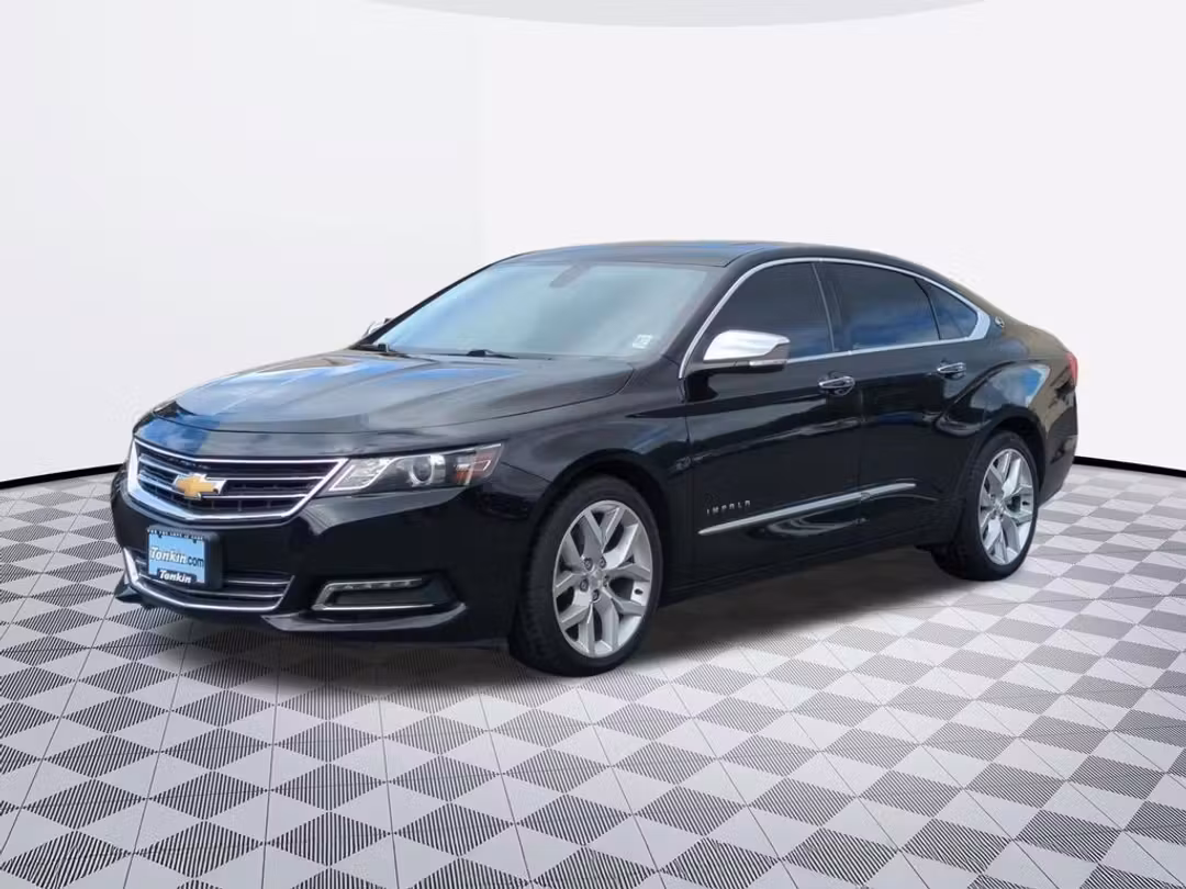 2019 Chevrolet Impala Premier - Image 2