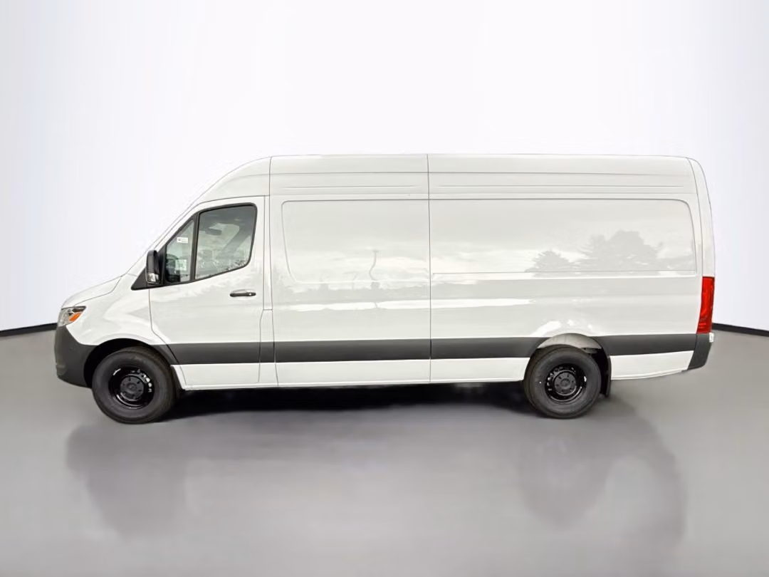 2027 Mercedes-Benz Sprinter 2500 - Image 2