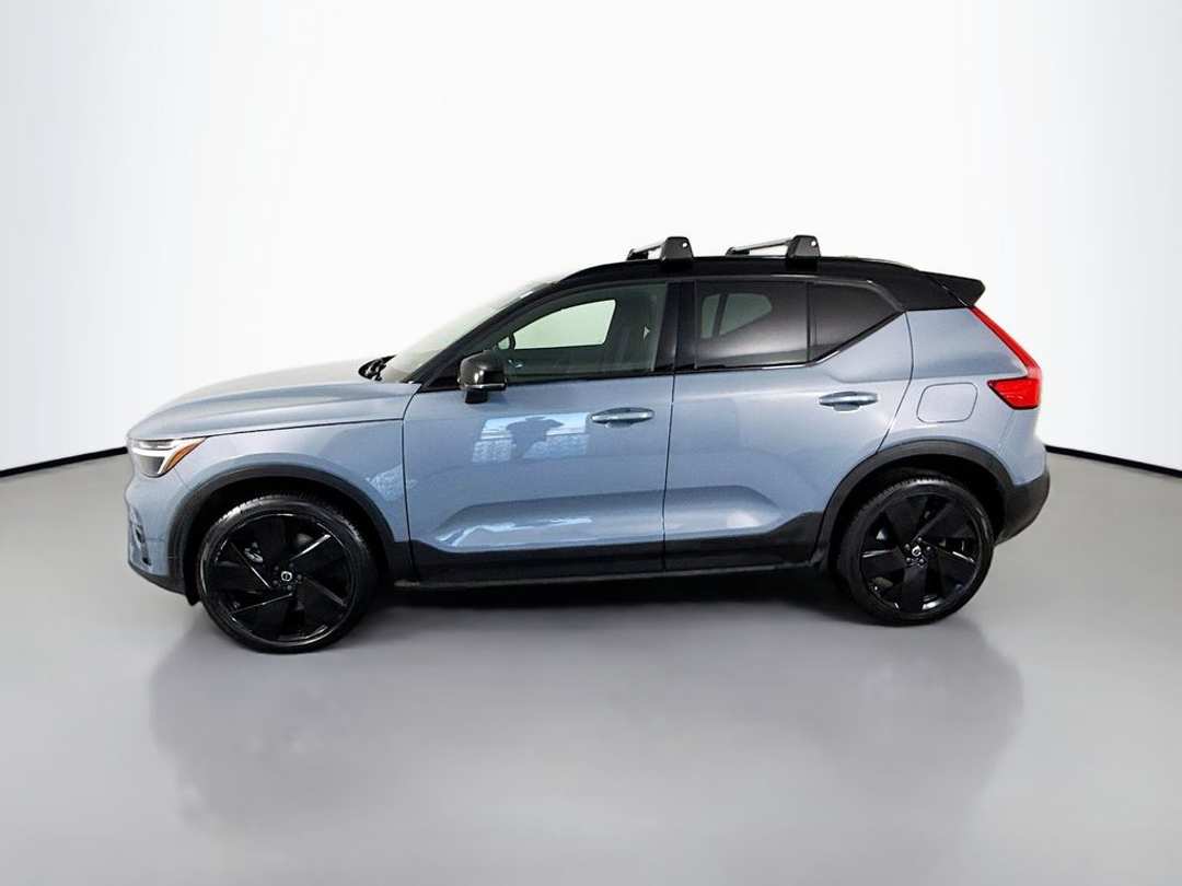 2023 Volvo Xc40 Recharge Pure Ultimate - Image 2