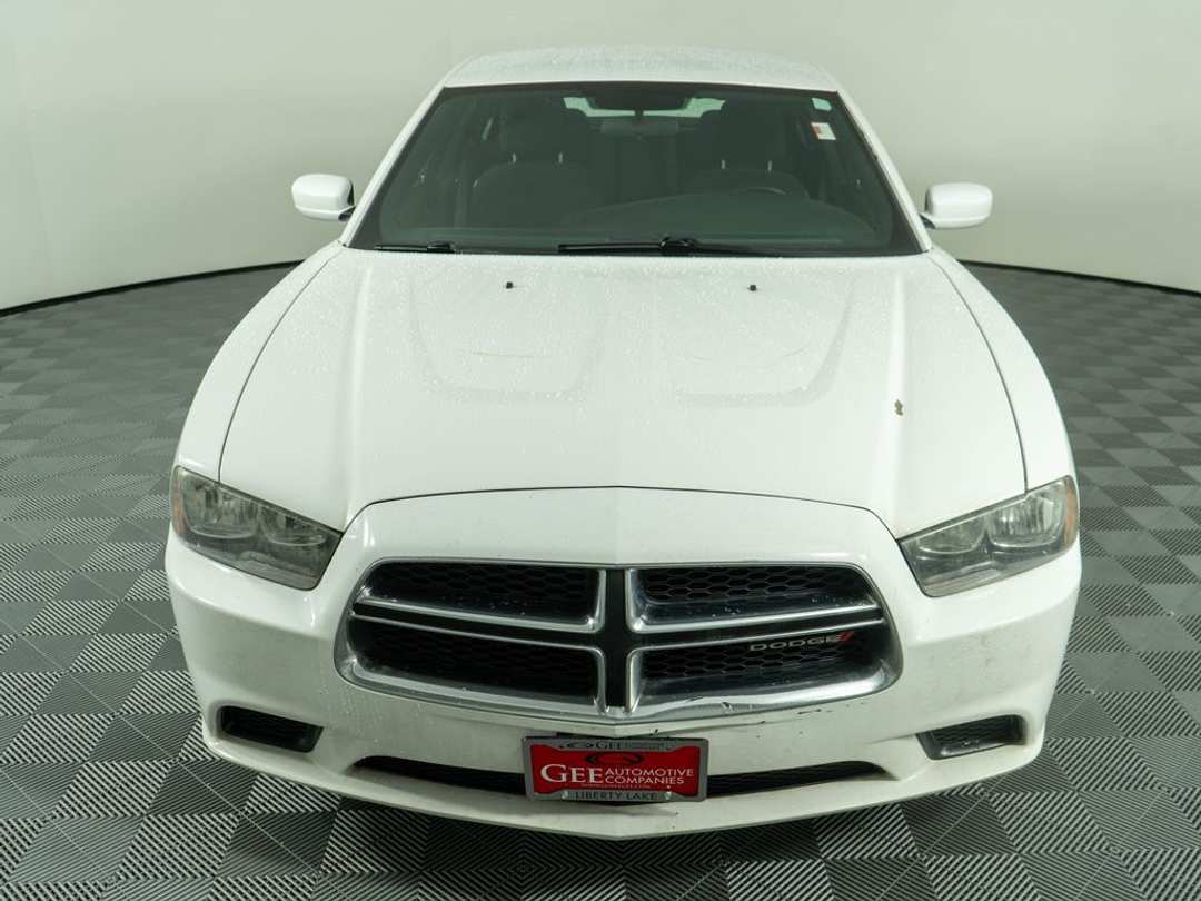 2014 Dodge Charger SE - Image 2
