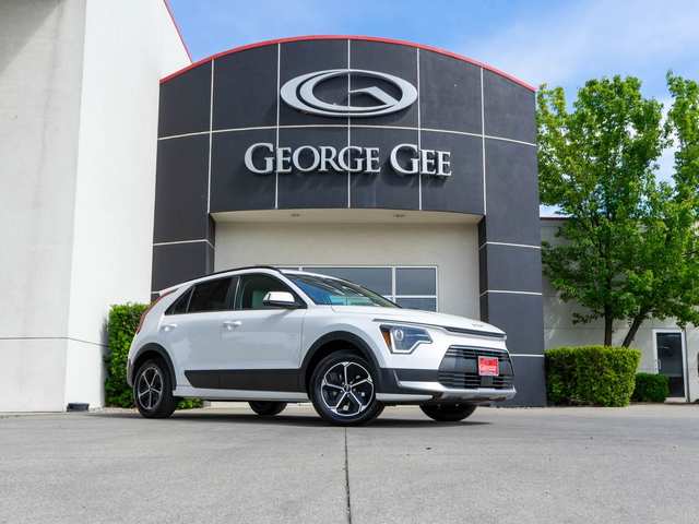 2026 Kia Niro EX