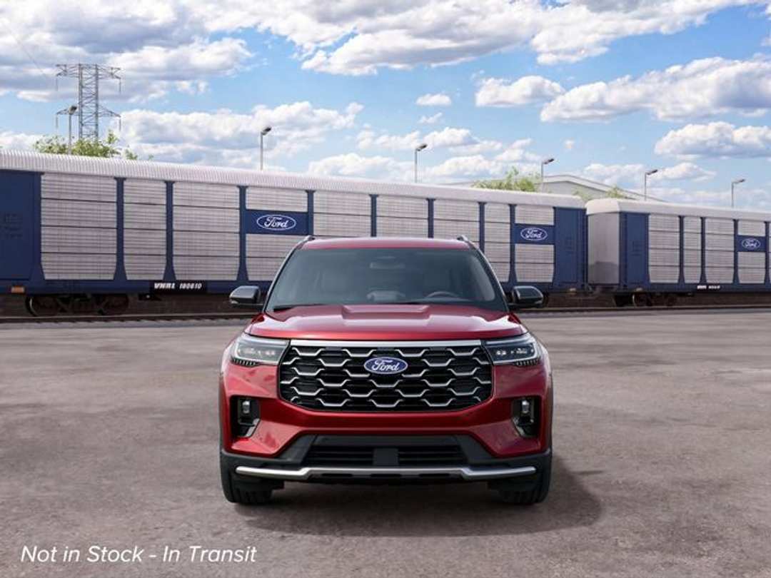 2027 Ford Explorer Platinum - Image 3