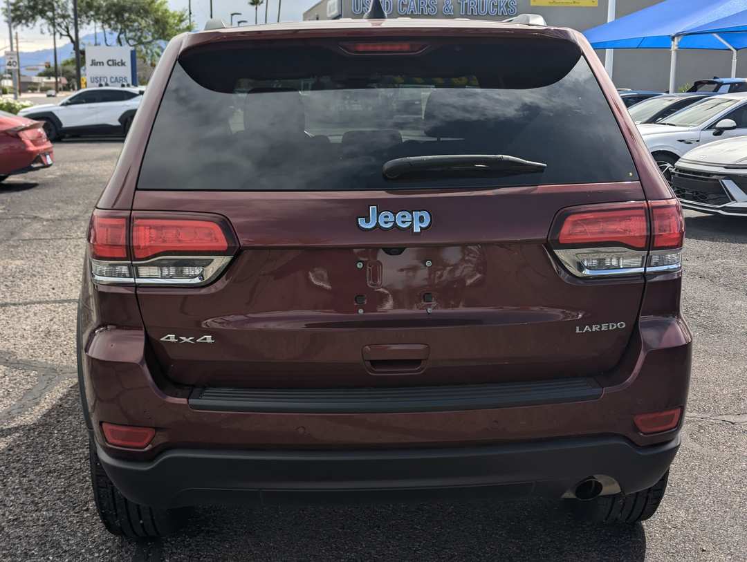 2021 Jeep Grand Cherokee Laredo E - Image 3