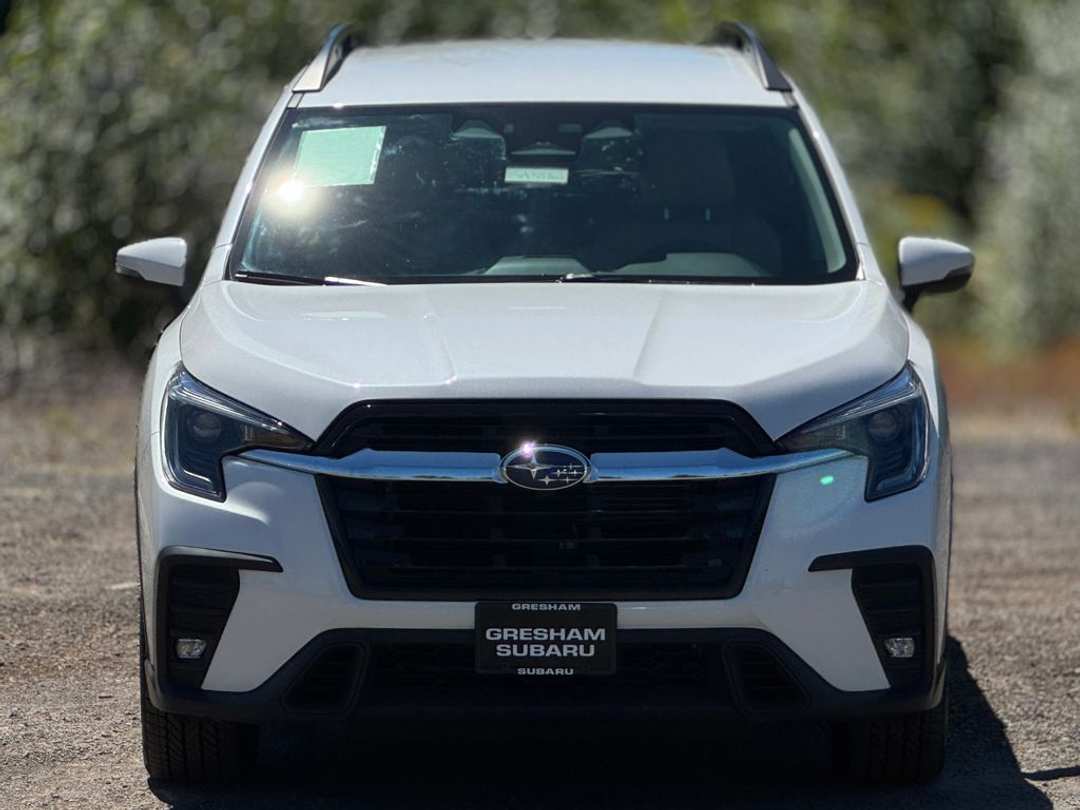 2023 Subaru Ascent Limited - Image 2