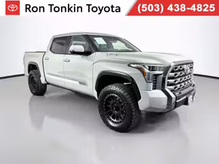 2025 Toyota Tundra Hybrid Platinum