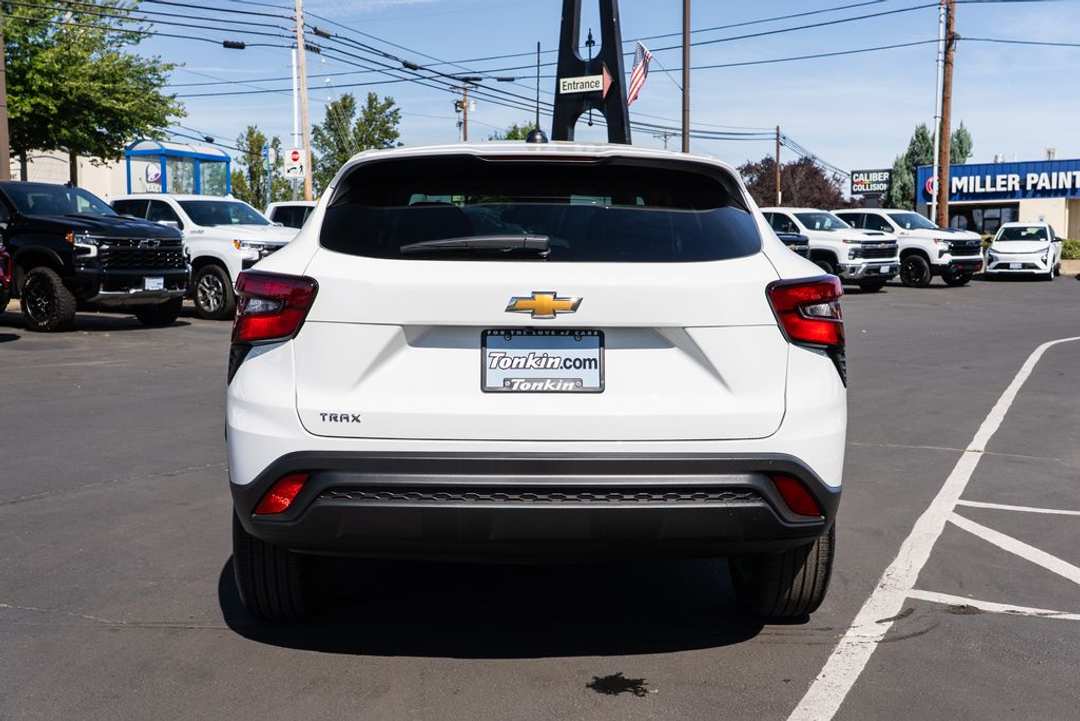 2026 Chevrolet Trax LS - Image 3