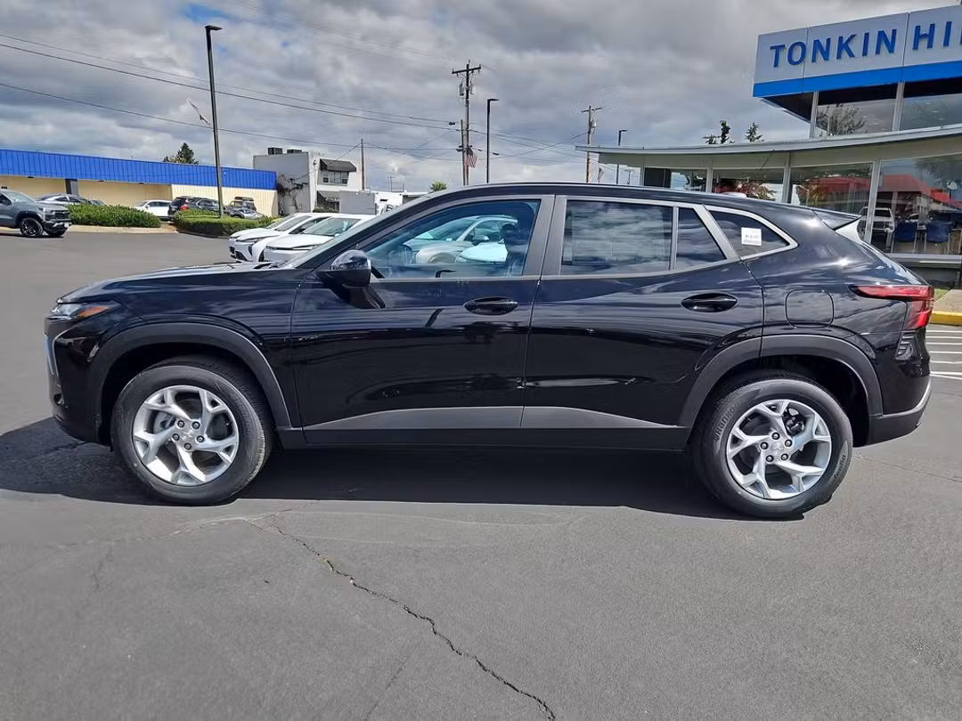 2026 Chevrolet Trax LS - Image 3