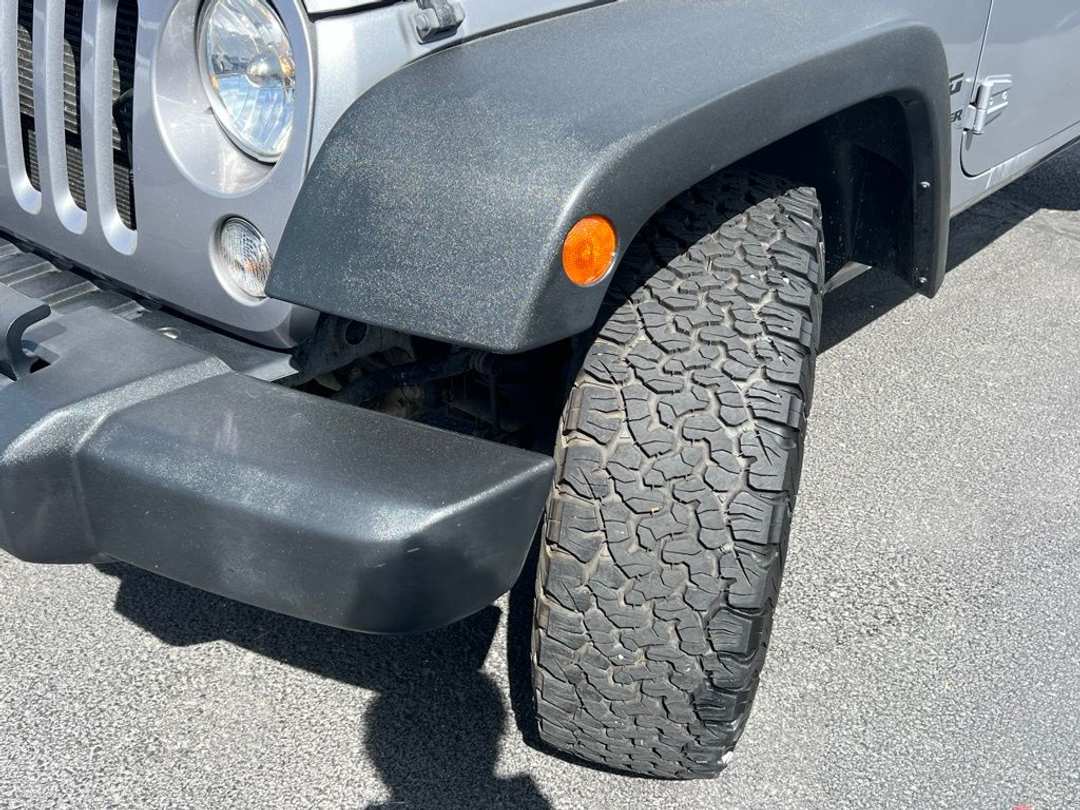2017 Jeep Wrangler Unlimited Sport - Image 2