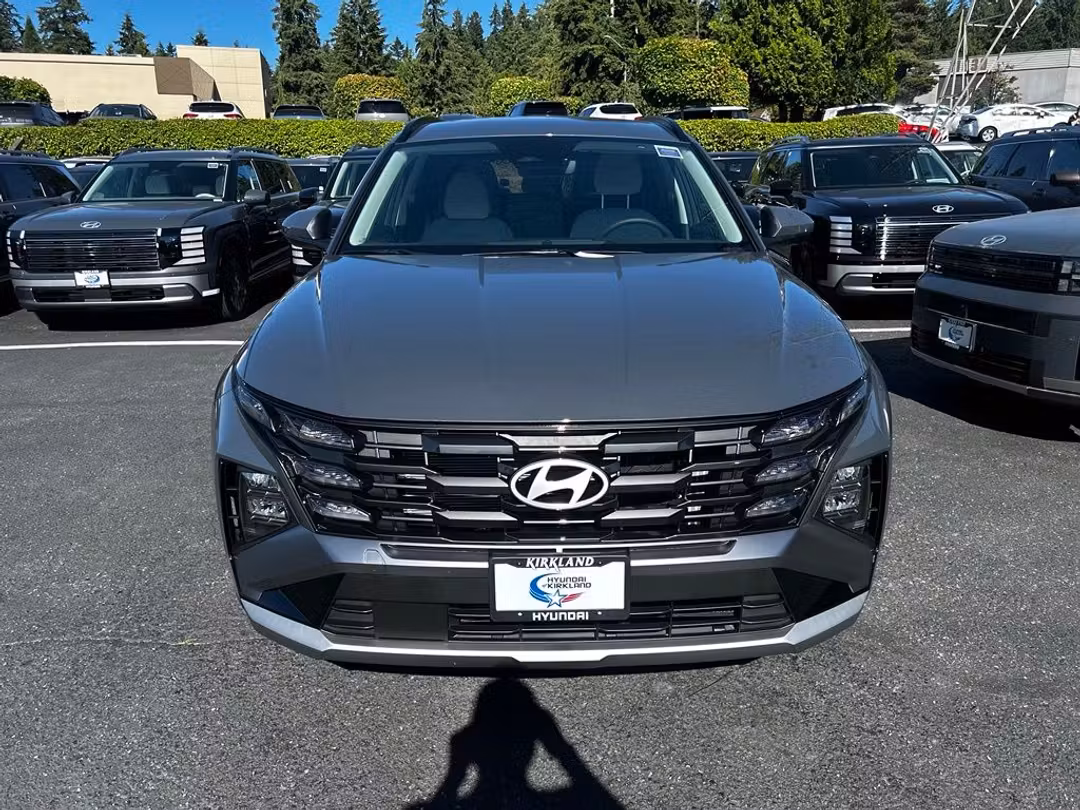 2026 Hyundai Tucson Hybrid SEL - Image 3