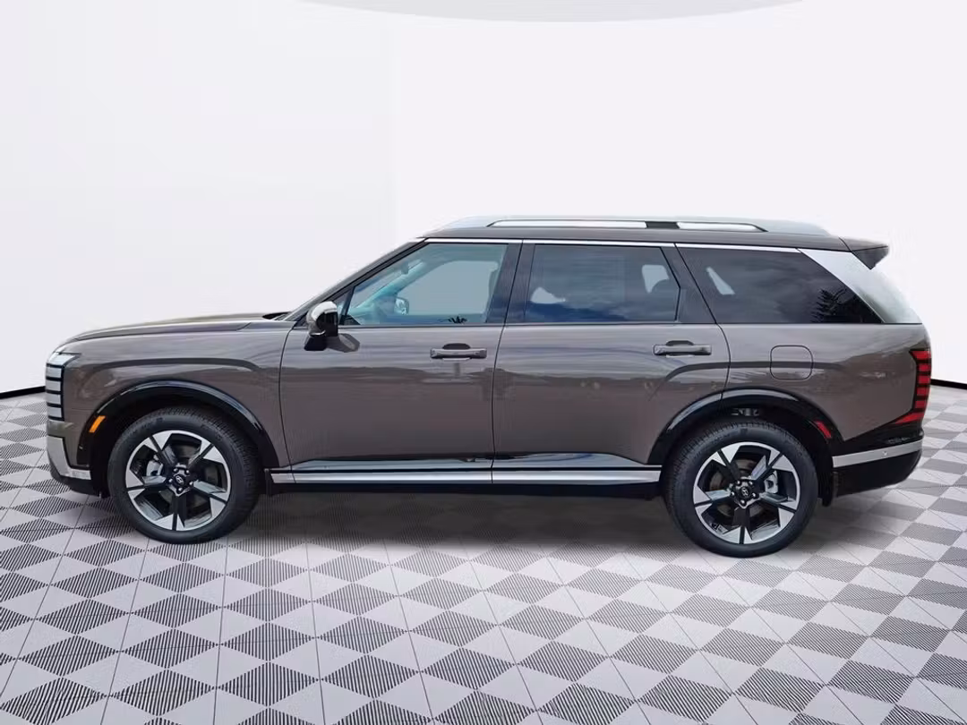 2026 Hyundai Palisade Hybrid Limited - Image 3