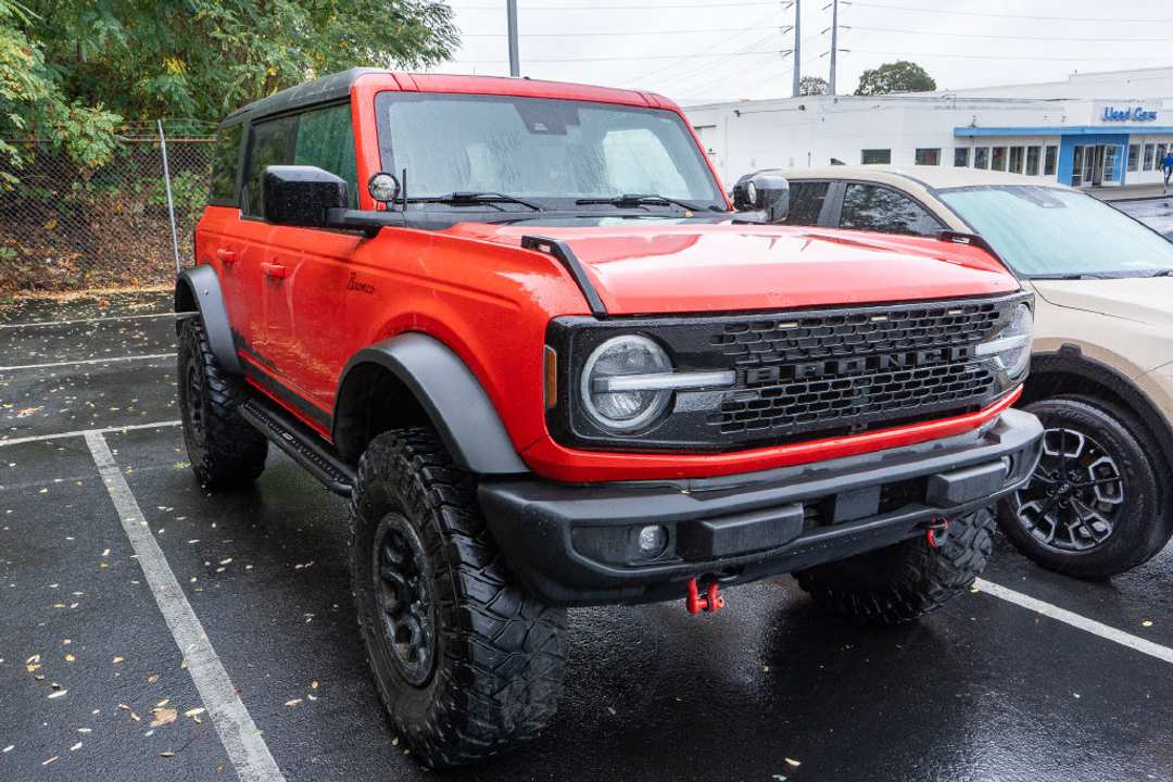 2021 Ford Bronco Wildtrak - Image 3