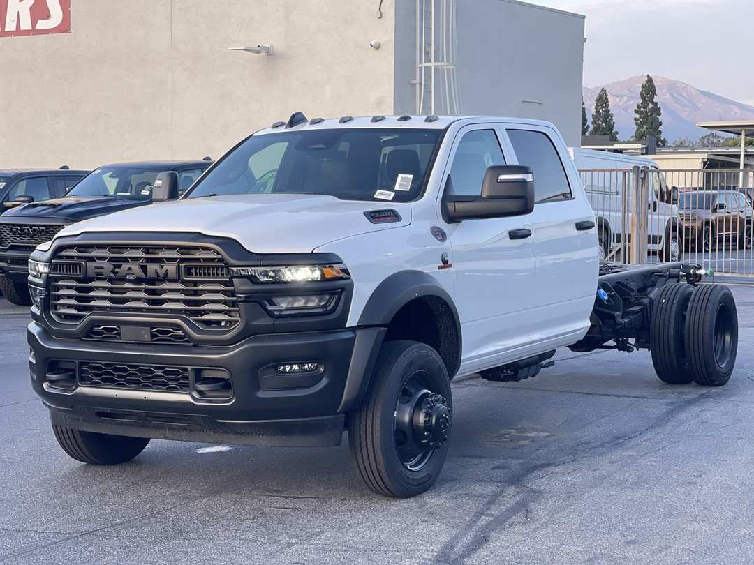 2026 Ram 5500 Tradesman - Image 3