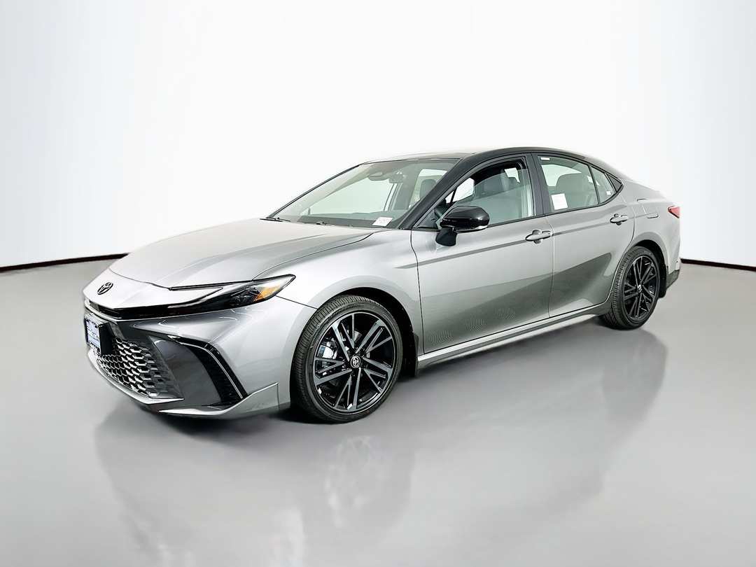 2026 Toyota Camry XSE - Image 3