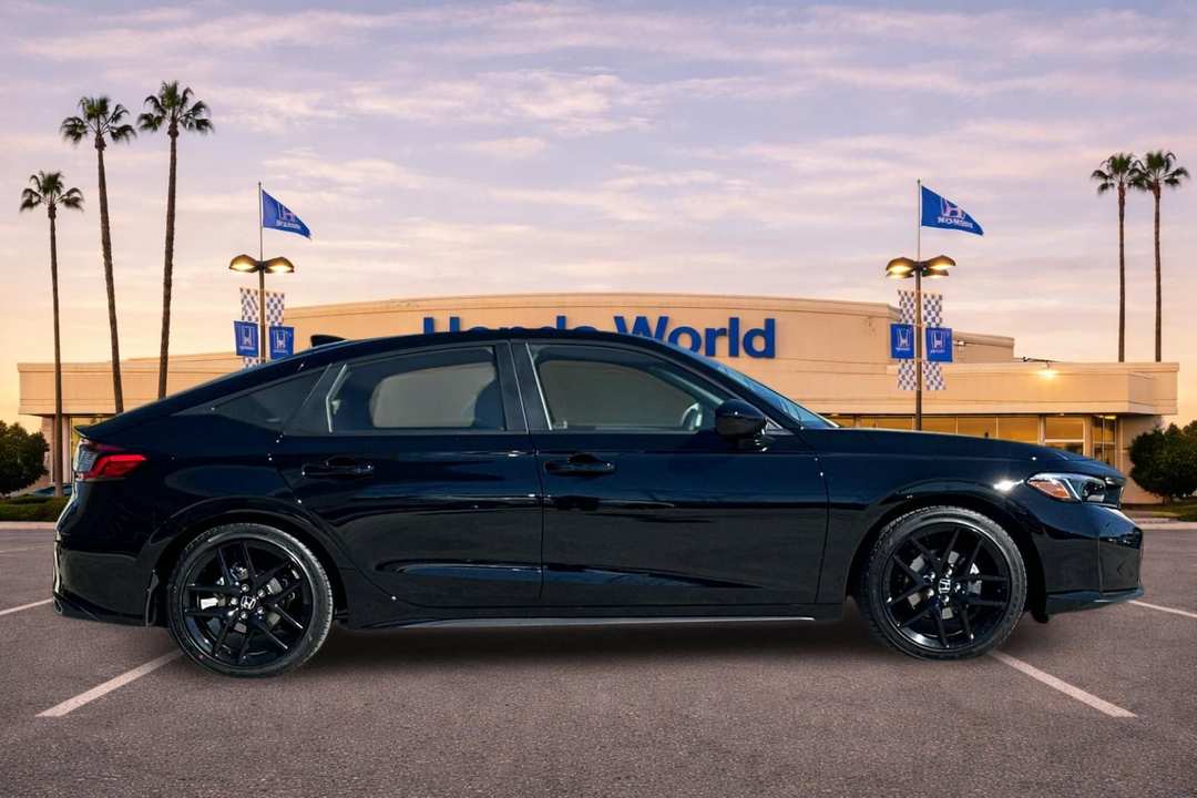 2026 Honda Civic Sport - Image 3