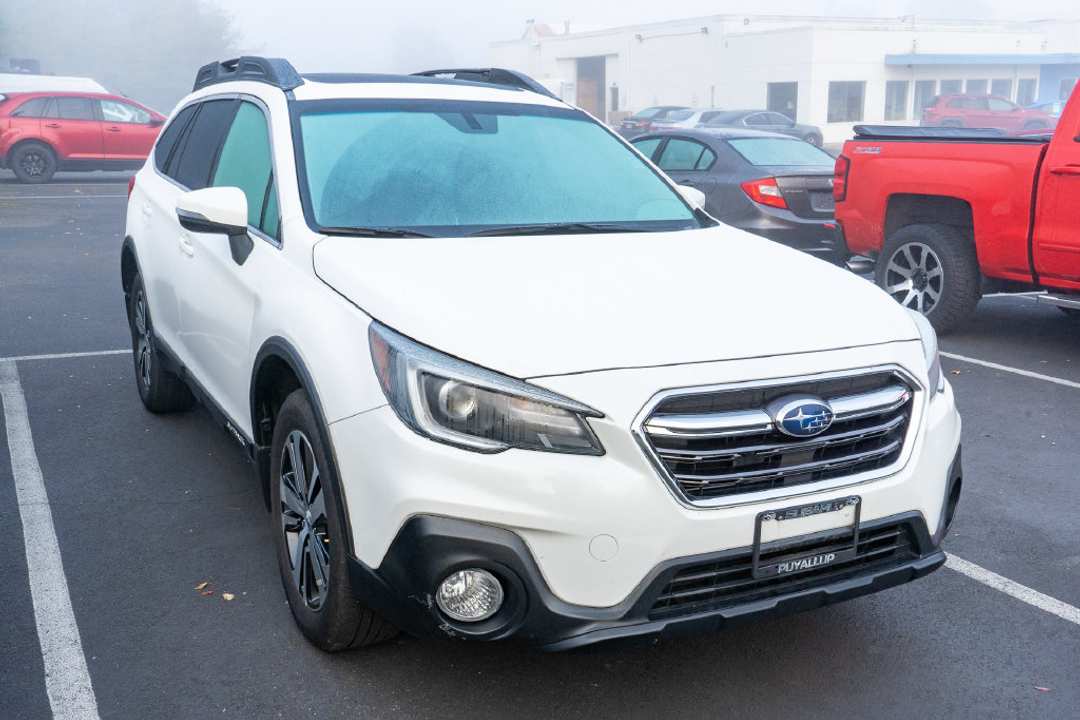 2019 Subaru Outback 2.5i - Image 3