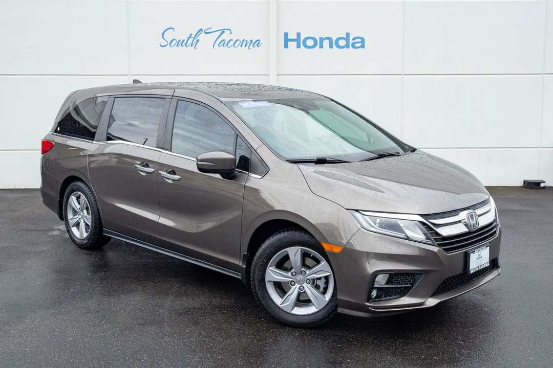 2018 Honda Odyssey EXL - Image 2