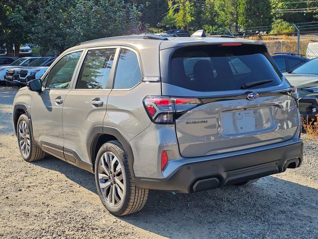 2026 Subaru Forester Touring - Image 3