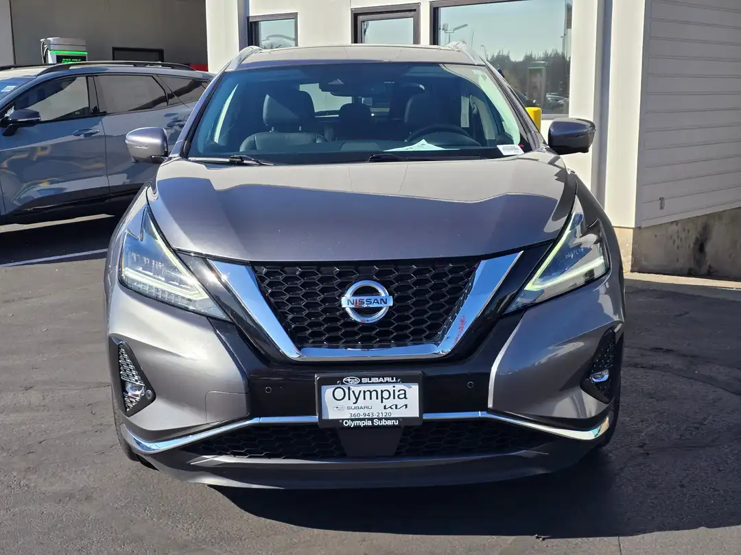 2019 Nissan Murano Platinum - Image 2