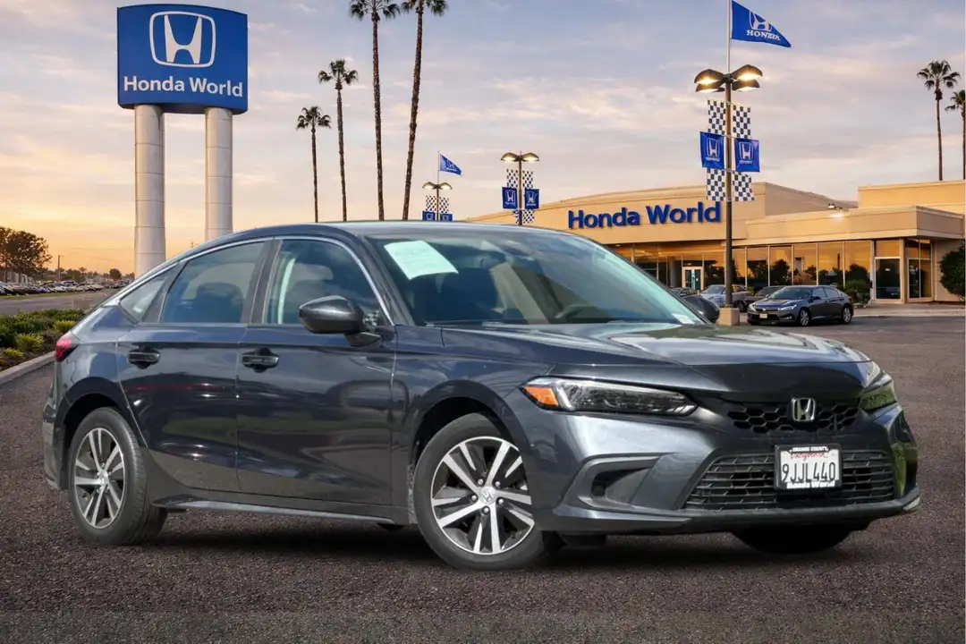 2024 Honda Civic LX - Image 2