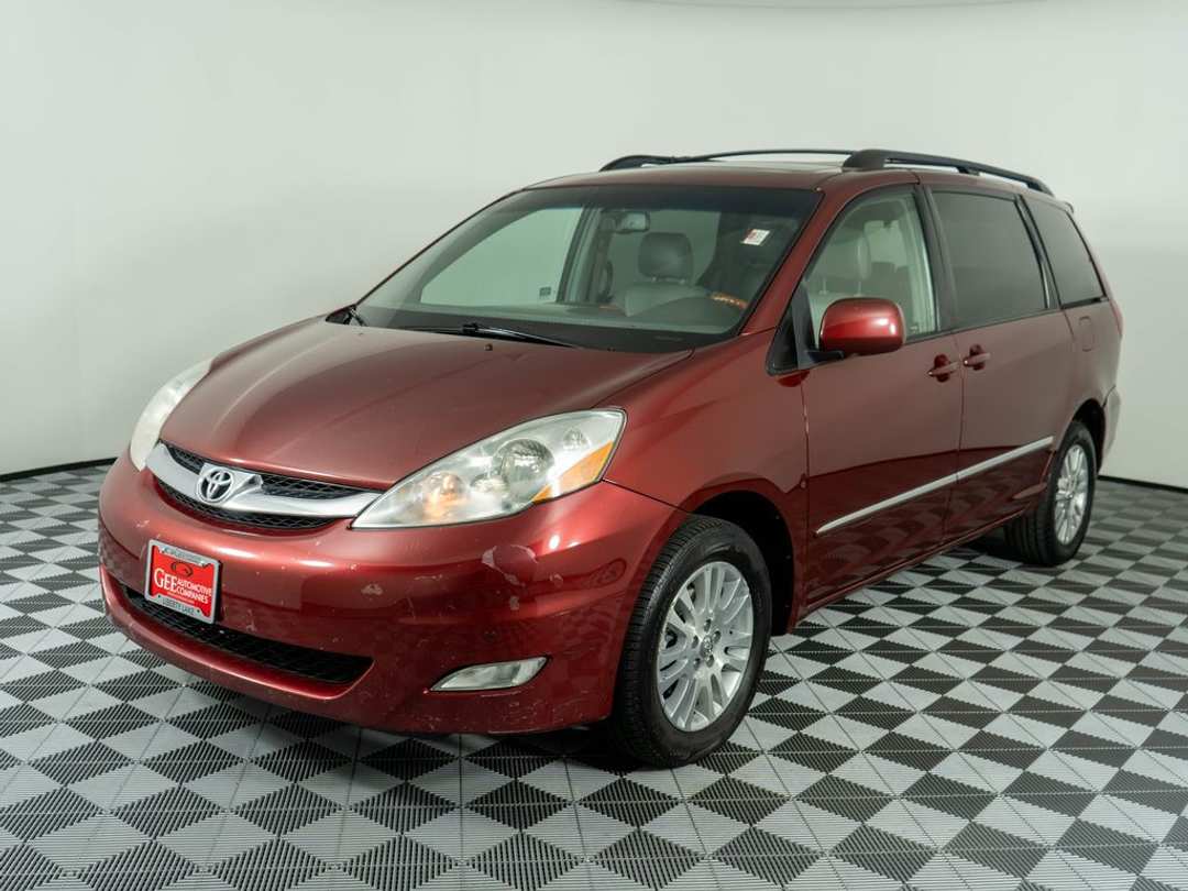 2008 Toyota Sienna Limited - Image 3