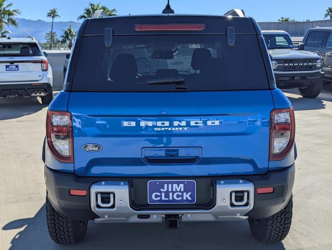 2026 Ford Bronco Sport Badlands - Image 3