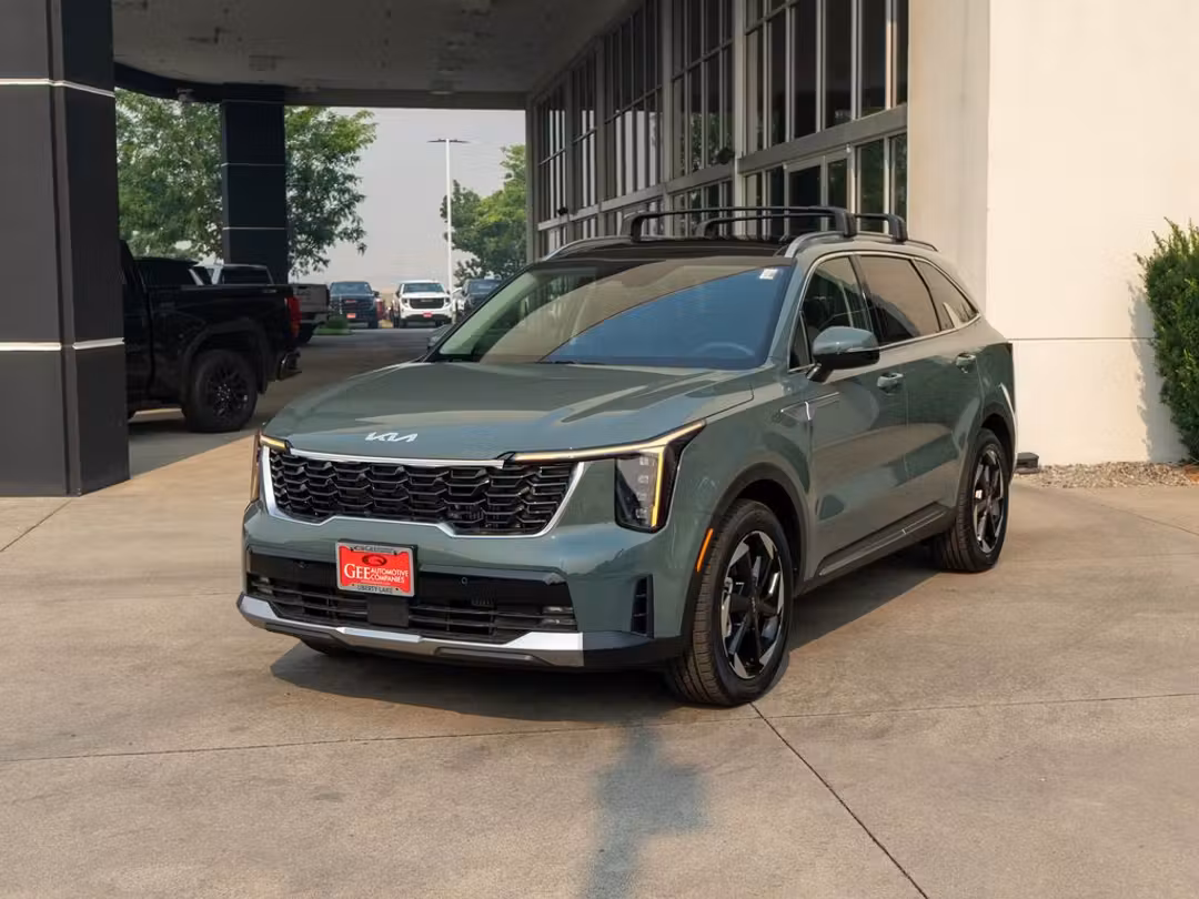 2026 Kia Sorento Hybrid EX - Image 3